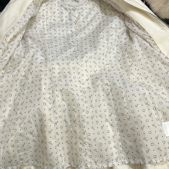 Guess winter jacket - Picture 7 of 12